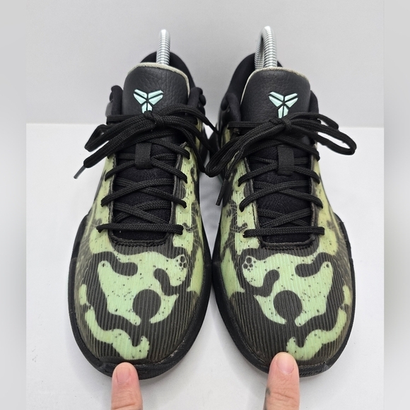 Nike | Kobe 7 System 'Mint Poison Dart Frog' sporty low-top sneakers | WMS 6.5 - Picture 6 of 14